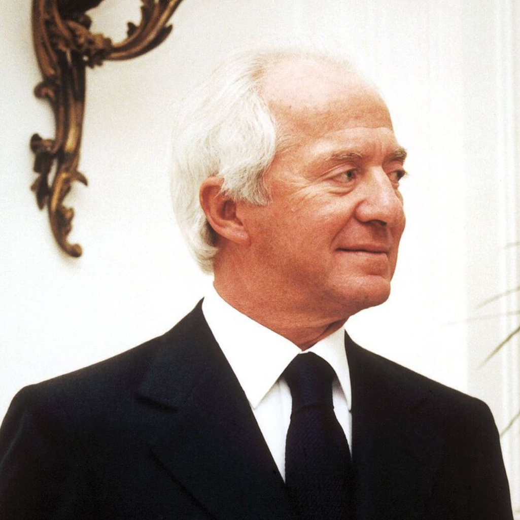 «Εφυγε» ο δισεκατομμυριούχος Leonardo Del VecchioΑπό ένα μικρό